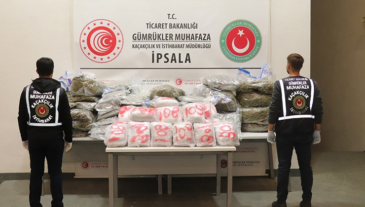 Kapıkule ve İpsala gümrük kapılarındaki operasyonlarda 525 kilogram uyuşturucuya el konuldu