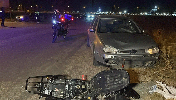 Karaman’da otomobille çarpışan motosikletin sürücüsü yaralandı