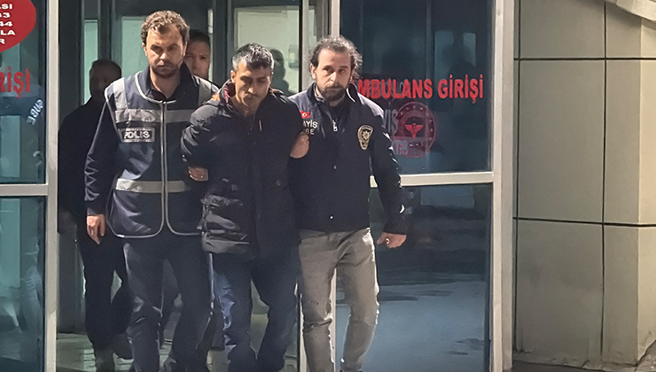 Kardeşleri ellerini bağlanıp boğazları keserek öldürmüştü, 2 kez ağırlaştırılmış müebbet ile cezalandırıldı