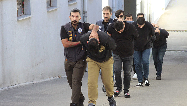 Konya dahil 4 ilde otomobil ilanıyla 1 milyon liralık dolandırıcılık