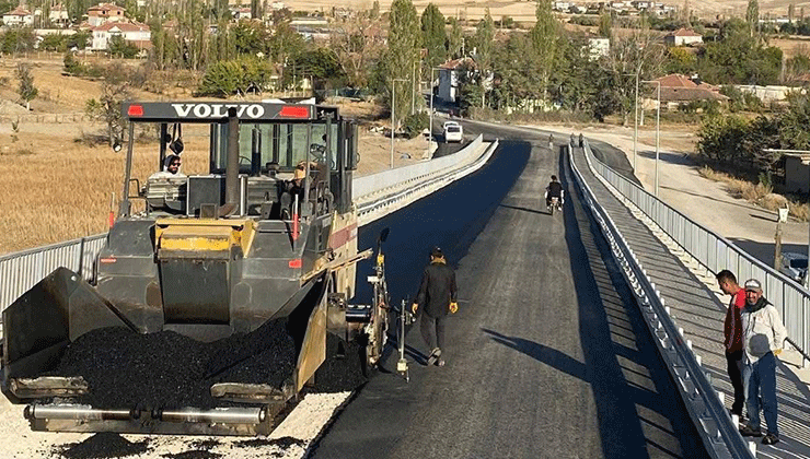 Konya ve bölgenin enerjisini yükseltecek projelere hız kesmeden devam