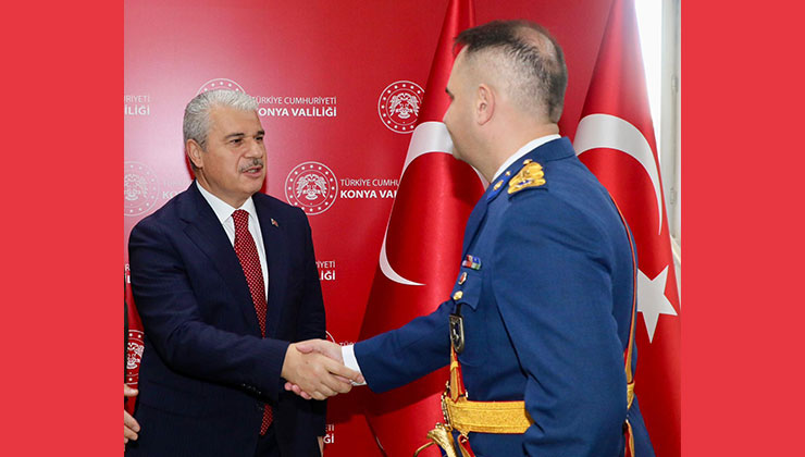 Konya’da 102. yıl kutlamalarının adresi: Valilik makamı