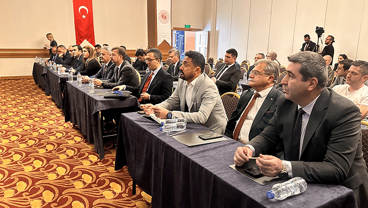 Konya’da “Dönüşen Çalışma Hayatında İşçi-İşveren Buluşmaları” düzenlendi