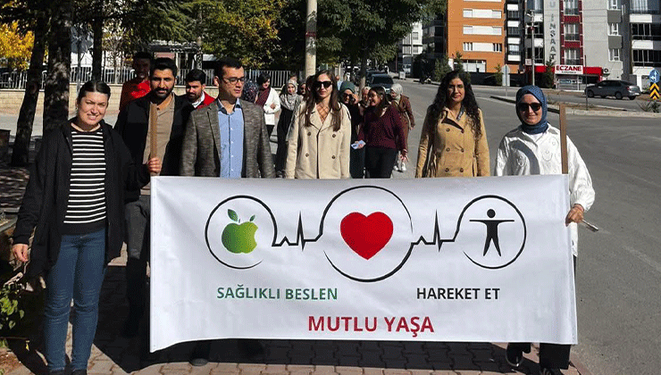 Konya’da düzenlenen yürüyüşe yoğun ilgi