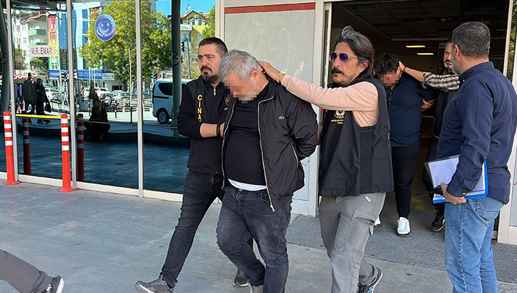 Konya’da galericiyi öldüren baba oğul adliyeye sevk edildi