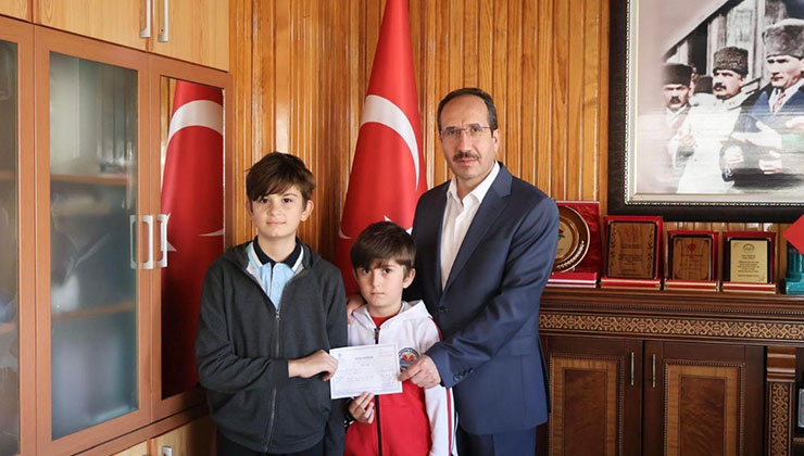 Konya’da kardeşlerden anlamlı ve duygu yüklü bağış