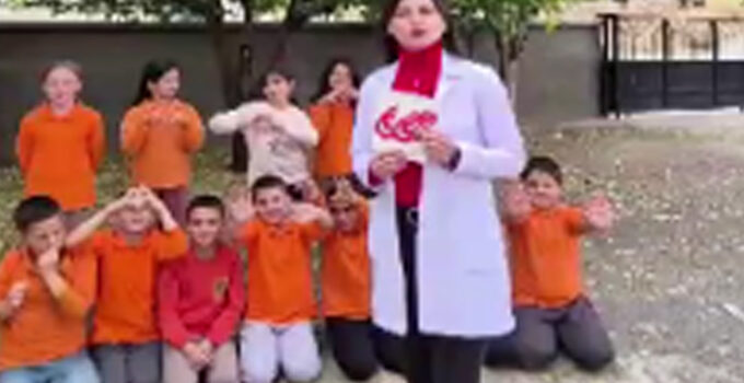 Konya’da öğrencilerin 29 Ekim hediyesi