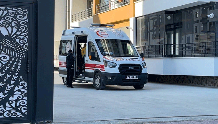 Konya’da silahla oynarken kendini yaraladı