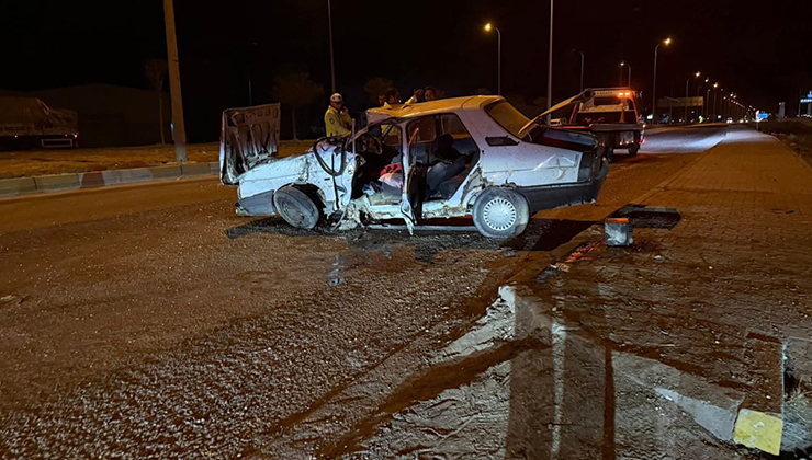 Konya’da tır ile otomobil çarpıştı: 2 yaralı