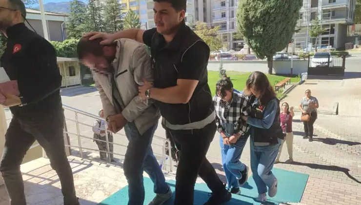 Konya’da uyuşturucuya geçit yok! Montunun astarının içine saklamış