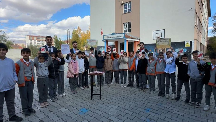 Konya’dan Yüksekova’ya gönül köprüsü: Ata tohumları toprakla buluştu