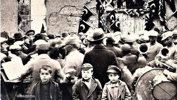 Konyalı öğrencilerin unutulmayan bayram kutlaması