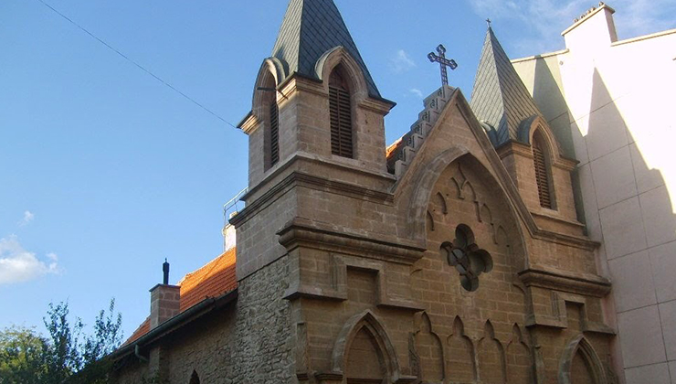 Konya’nın göbeğindeki tarihi kilise