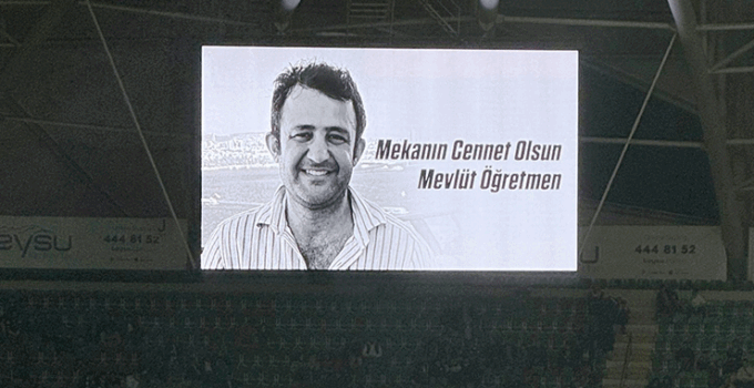 Konyaspor, kazada ölen Mevlüt öğretmenin çocuklarına verdiği sözü yerine getirdi