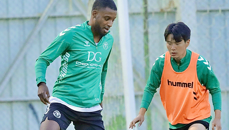 Konyaspor’da Bazoer niye oynamıyor?