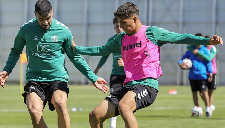 Konyaspor’da izin bitiyor, topbaşı ne zaman?