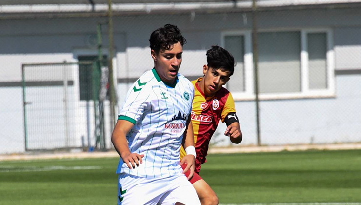 Konyaspor’un yıldız adayından Fair-Play örneği