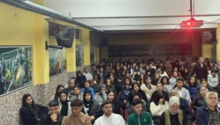 Lise öğrencilerine üniversite hazırlık eğitimi