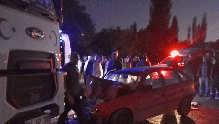 Malatya hafriyat kamyonu ile otomobil çarpıştı: 1 ölü 1 yaralı