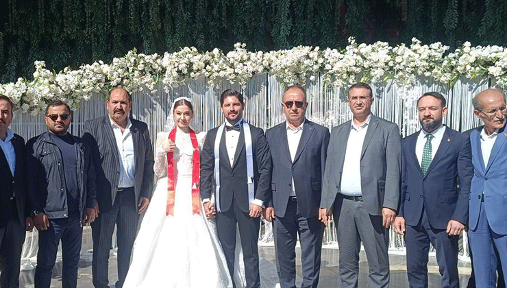 MHP teşkilatı bir arada