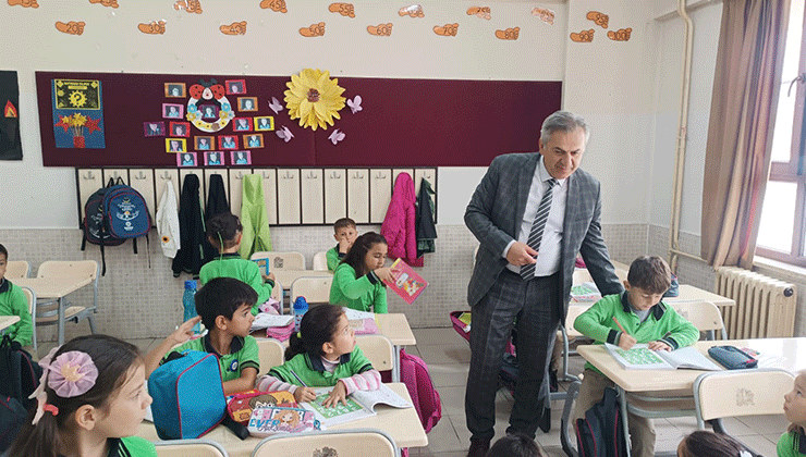 Müdür Yiğit okul ziyaretlerine devam ediyor