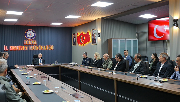 Müdür Yüksek’ten vefa buluşması