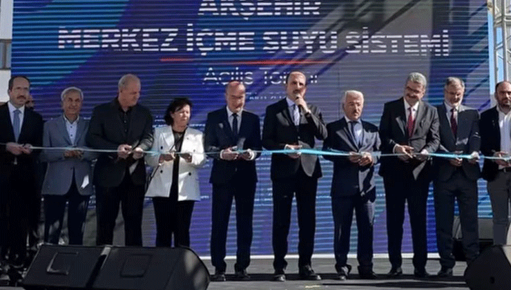 Rekor kıran altyapı yatırımının açılışını yaptı
