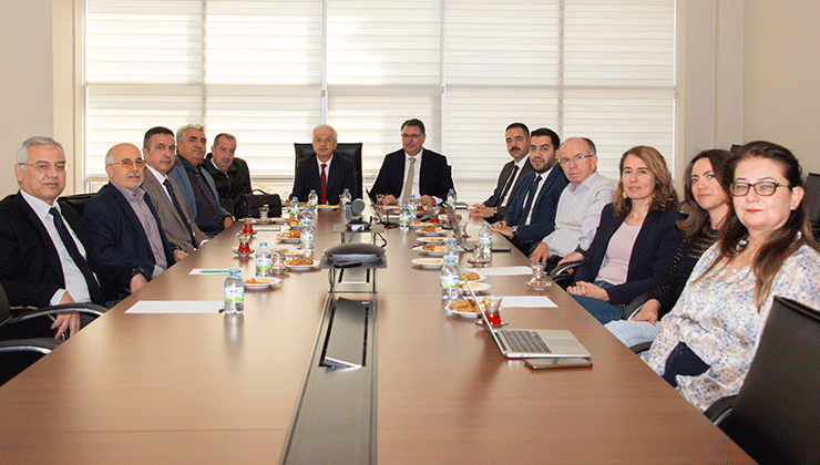 Selçuk Üniversitesi ve Büyükşehir, tarım projelerini istişare etti