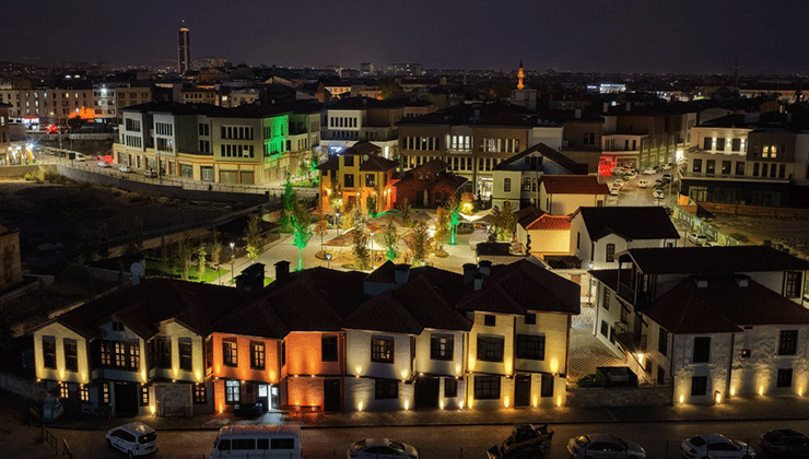 Turizm rehberlerinden Sırçalı Hotel’e tam not