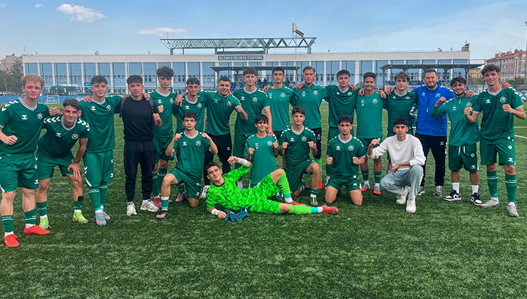 U17 derbisinde Konyaspor güldü