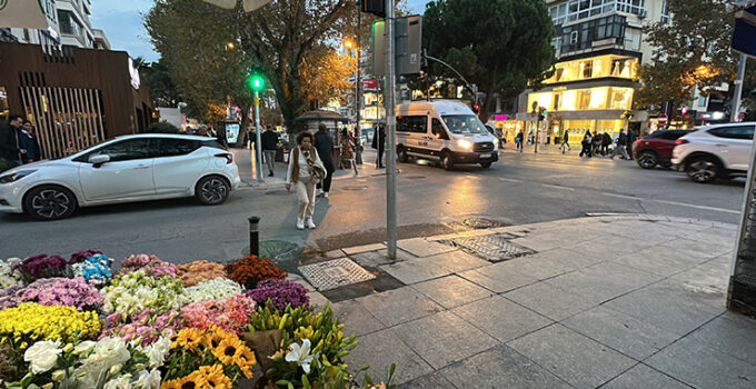 Ünlü oyuncu İrem Helvacıoğlu bebeğiyle ölümden döndüğü an kamerada