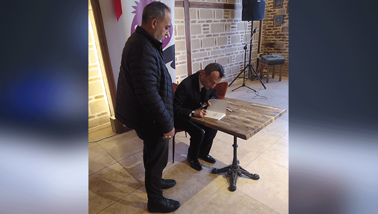 Yazar Maden, Konya’da kitapseverlerle