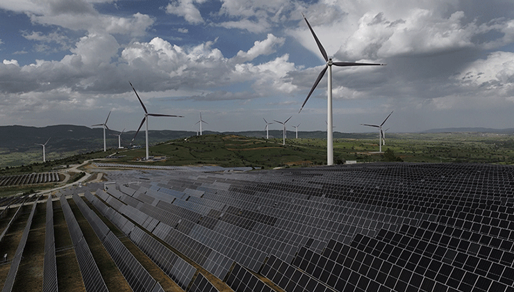 Yenilenebilir enerji kaynakları, küresel elektrik üretiminde ilk kez kömürü geride bıraktı