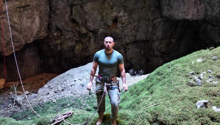 90 metrelik obruğa iniş anını kaydetti