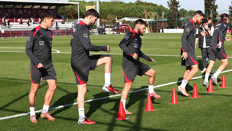 A Milli Takım, Sevilla yolcusu