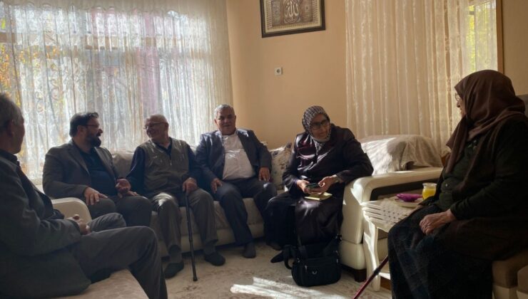 AK Parti Meram saha ziyaretlerinde