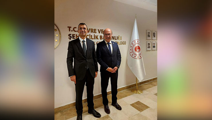 “Akşehir’in hak ettiği güzel günlere ulaşması için dayanışma içindeyiz”