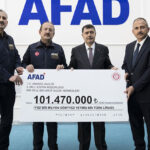 Ankara’daki okullarda Gazze için düzenlenen kermesten elde edilen gelir AFAD’a bağışlandı