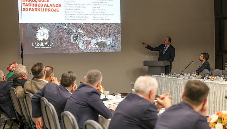 Başkan Altay, ‘Konya Modeli Belediyecilik’i anlattı