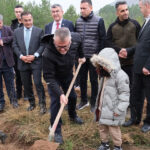 Başkan Ustaoğlu, miniklerle geleceğe nefes oldu