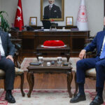 Bölgenin iki valisi bir arada