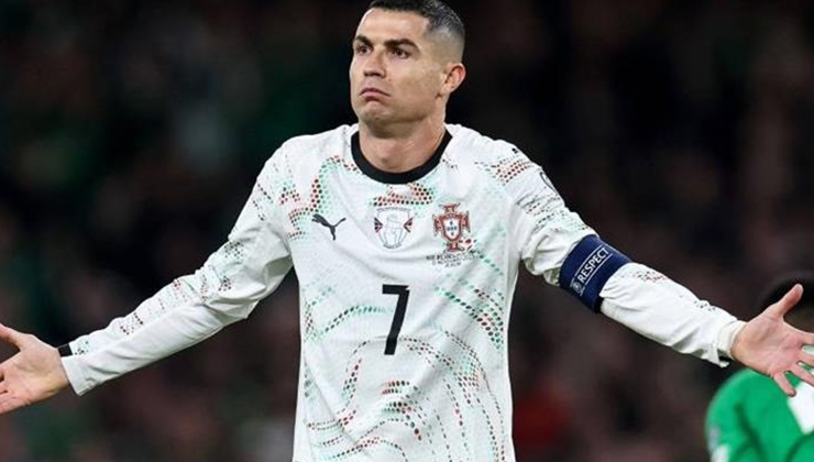 Cristiano Ronaldo, kariyerinde bir ilki yaşadı