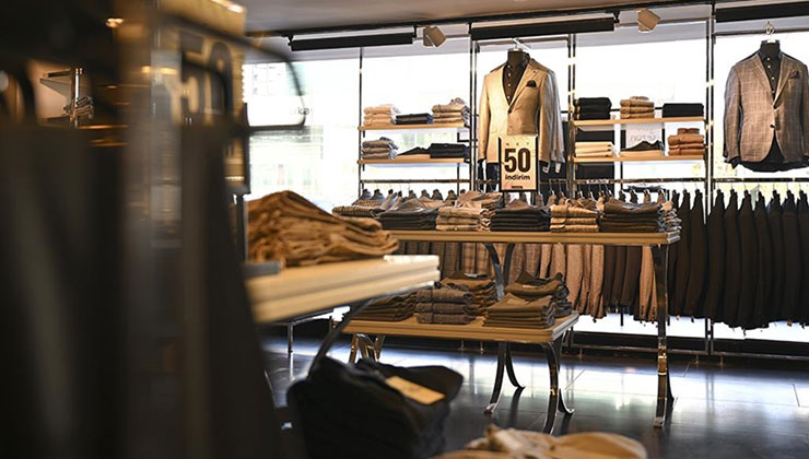 Ekimde fiyatı en çok artan ürün erkek giyim, en fazla düşen evcil hayvanlarla ilgili ürünler oldu