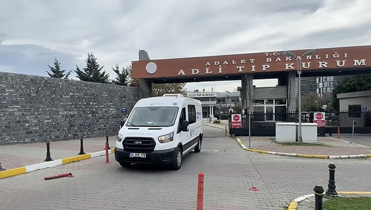 Fatih’te zehirlenme şüphesiyle tedavi gördüğü hastanede ölen Servet Böcek’in cenazesi teslim alındı