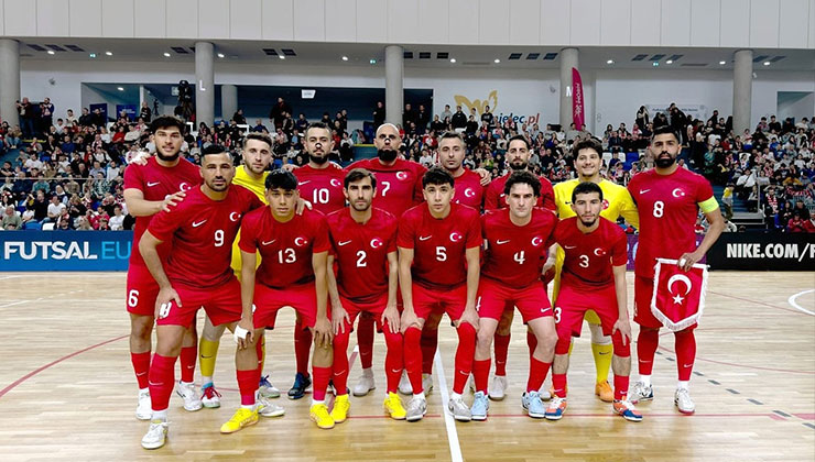 Futsalda milli kadro açıklandı