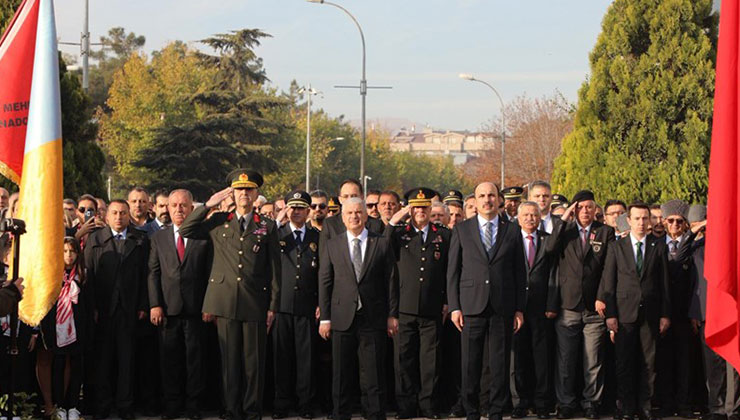 Gazi Mustafa Kemal Atatürk Konya’da saygıyla anıldı