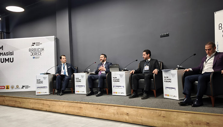 Gençler için 4. Bir Buçuk Derece Programı yapıldı