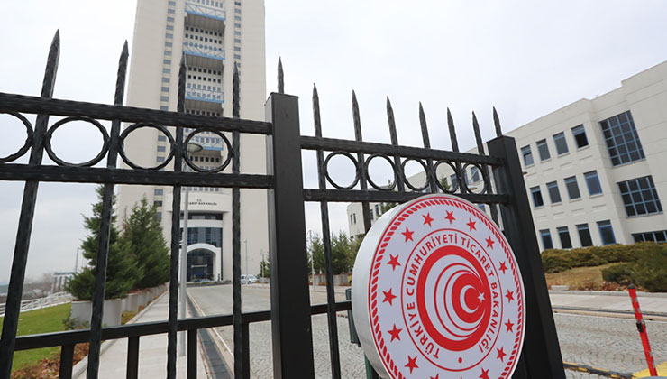 Gümrüklerde yerli plakalı taşıtların trafik sicil verileri anlık Ticaret Bakanlığı sistemlerine aktarılacak