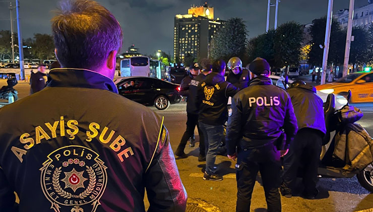 “Huzur İstanbul” uygulamasında 1022 kişi gözaltına alındı