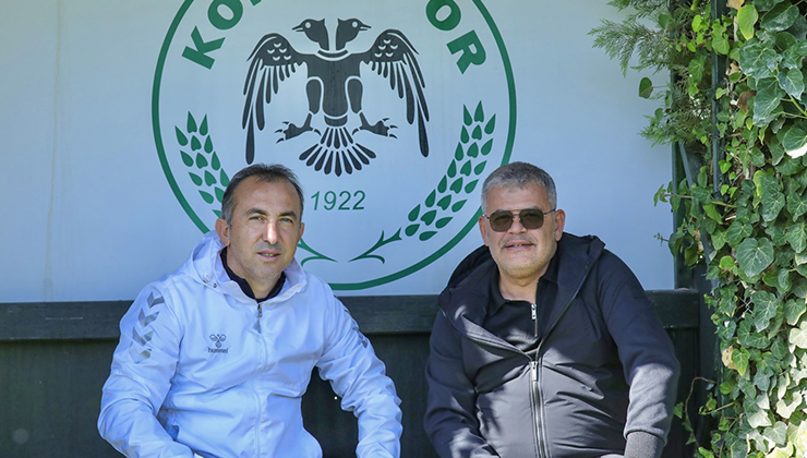 İç saha yenilgileri Recep Uçar’ın biletini kesti